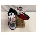 Size 6Y Kyrie 8 GO(GS) Size 6Y Kyrie 8 GO(GS)