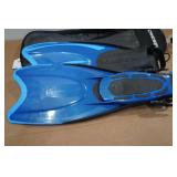 Cressi Adult Rondine Palau Fin Snorkel Set - Fin Size M/L Cressi Adult Rondine Palau Fin Snorkel Set - Fin Size M/L