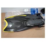 Cressi Adult Rondine Palau Fin Snorkel Set - Fin Size XS/S Cressi Adult Rondine Palau Fin Snorkel Set - Fin Size XS/S