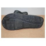 Nuusol Hailey Rubber Slides - Size 9 Nuusol Hailey Rubber Slides - Size 9