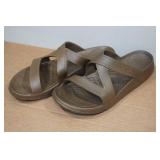 Nuusol Hailey Rubber Slides - Size 11 Nuusol Hailey Rubber Slides - Size 11