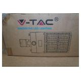 V-Tac Shoebox 4000K 185W LED Area Light V-Tac Shoebox 4000K 185W LED Area Light