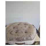 KIRKLAND SIGNATURE CREAM HEX PET BED KIRKLAND SIGNATURE CREAM HEX PET BED