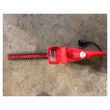 Homelite 17 in. 2.7 Amp Electric Hedge Trimmer    Customer Returns See Pictures