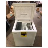 Vissani 5.0 cu. ft. Manual Defrost Chest Freezer with LED Light in White Garage Ready Damaged   Customer Returns See Pictures