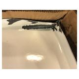 Lot of Bootz Industries Aloha 60 in. x 30 in. Soaking Bathtub with Right Drain in White Damaged Customer Returns See Pictures