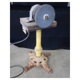 GRINDING WHEEL / UNIQUE IRON BASE