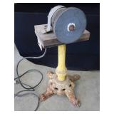 GRINDING WHEEL / UNIQUE IRON BASE