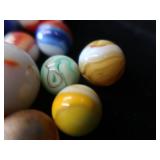 VINTAGE MARBLES / SHOOTERS