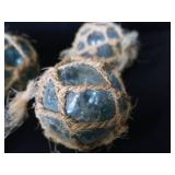 ANTIQUE / VINTAGE GLASS FISHING FLOATS