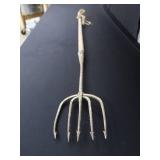 5 TINE FISHING SPEAR