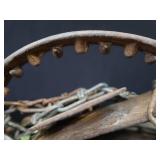 JUMP TRAP WITH TEETH