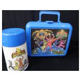 VINTAGE LUNCH BOXES AND THERMOS.