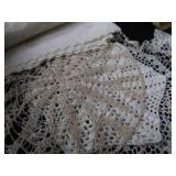 VINTAGE / ANTIQUE? DOILIES AND MORE