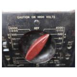VINTAGE TRIPLETT VOLT-OHM MILLIAMMETER SNAP ON TEST LIGHT