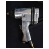 SABRE SAW / PNEUMATIC IMPACT  GUN