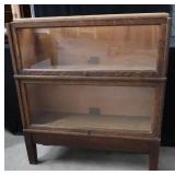 HIGHLY COLLECTIBLE ANTIQUE BARRISTERS BOOK CASE