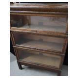 HIGHLY COLLECTIBLE ANTIQUE BARRISTERS BOOK CASE
