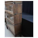 HIGHLY COLLECTIBLE ANTIQUE BARRISTERS BOOK CASE