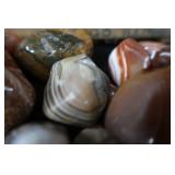 AGATES PLUS VINTAGE BOX