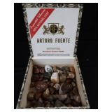 POLISHED AGATES PLUS VINTAGE CIGAR BOX.