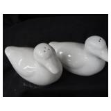 9 VINTAGE SALT AND PEPPER SHAKERS