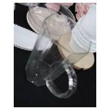 GORGEOUS VINTAGE GLASSWARE (FENTON)