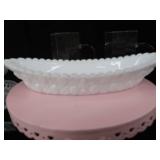 GORGEOUS VINTAGE GLASSWARE (FENTON)