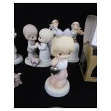 PRECIOUS MOMENTS HUGE LOT