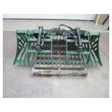 CFG Industrial Skid Steer 72" Skeleton Bucket w/Grapple CFG Industrial Skid Steer 72" Skeleton Bucket w/Grapple