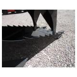 Future Equipment Skid Steer 20" Stump/Rock Bucket w/Grapple