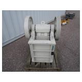 Future Equipment Jaw Rock Crusher