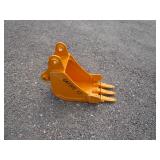 Future Equipment Cat 305 12" Bucket Future Equipment Cat 305 12" Bucket