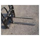CFG Industrial Telehandler 48" Pallet Forks