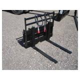 Future Equipment Mini Skid Steer 30" Side Shift Pallet Forks Future Equipment Mini Skid Steer 30" Side Shift Pallet Forks