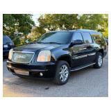 2007 GMC YUKON XL *All Wheel Drive* (NO RESERVE) 2007 GMC YUKON XL *All Wheel Drive* (NO RESERVE)