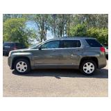 2013 GMC TERRAIN SLE-2 *All Wheel Drive* (NO RESERVE) 2013 GMC TERRAIN SLE-2 *All Wheel Drive* (NO RESERVE)