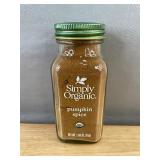 5 Bottles of Simply Organic Pumpkin Spice, 1.94 oz. Per Bottle - Brand New
