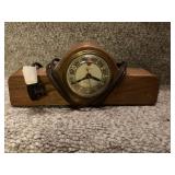 Lot of 4 Vintage Mantel Clocks - Gilbert, United, Telechron