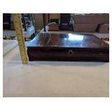 1847 Rogers Bros Flair Silverplate Flatware Set with Chest