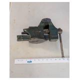 Hollands Erie PA USA H 3 1/2 Bench Vise