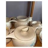 Extensive Red Wing Bob White Stoneware Dinnerware Collection with Bird Motif