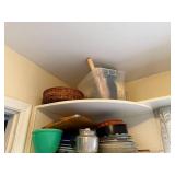 Kitchenware Collection with Mixing Bowls, Bakeware, Storage, Utensils and Decorative Vase