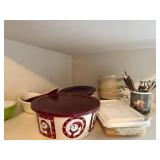 Kitchenware Collection with Mixing Bowls, Bakeware, Storage, Utensils and Decorative Vase