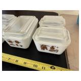 Set of 5 Vintage Pyrex Refrigerator Dishes with Lids