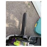 Poulan Wild Thing 40cc 18-Inch Gas Chainsaw with Case