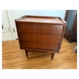 Mid-Century Modern 3-Drawer Wood Nightstand