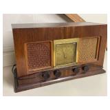 Vintage Echophone Tube Radio with Wood Cabinet by Hallicrafters