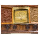 Vintage Echophone Tube Radio with Wood Cabinet by Hallicrafters