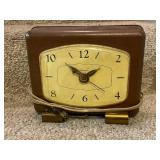 Vintage Petarian Electric Mantel Clock with Brass Feet